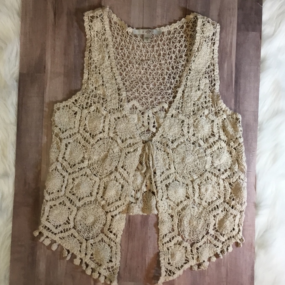 SALE! Fever Crocheted Boho Tie Front Vest Small